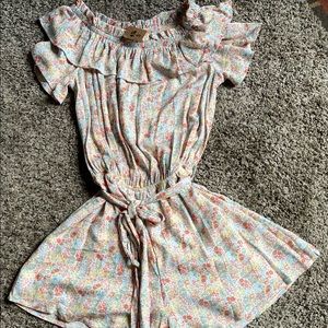 Womens Floral Romper.  Size S. NWT